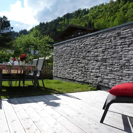 With Garden, With Access To The Sauna Neukirchen am Grossvenediger